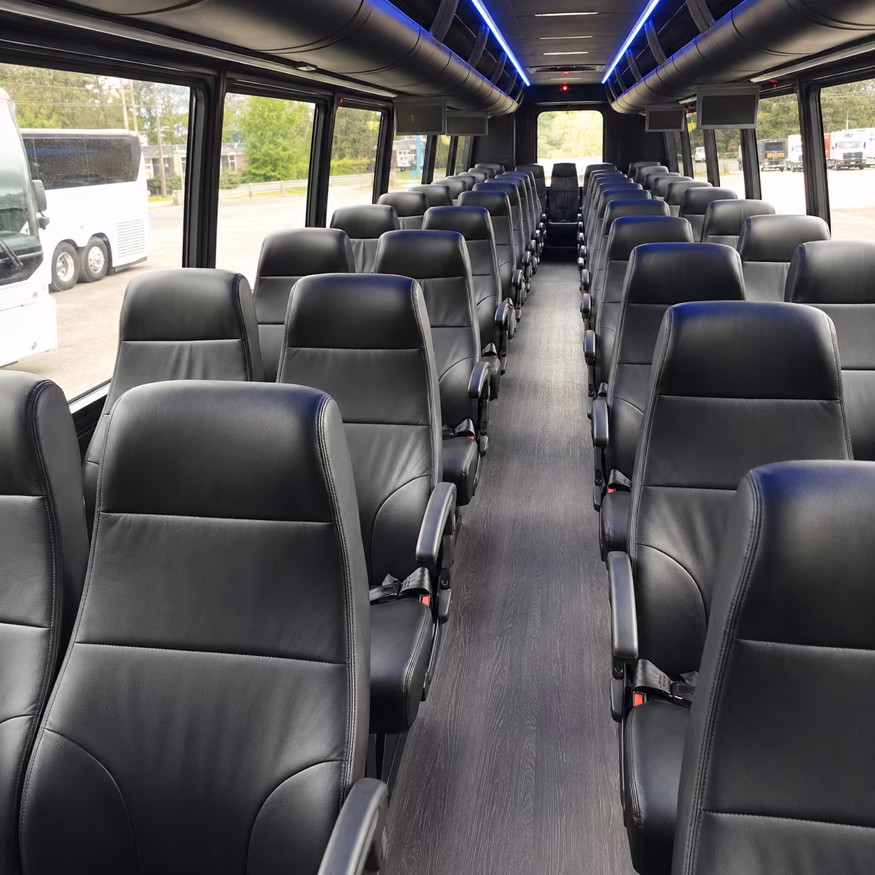 airport transfer buses for alexandria wedding guests flying into dca or iad