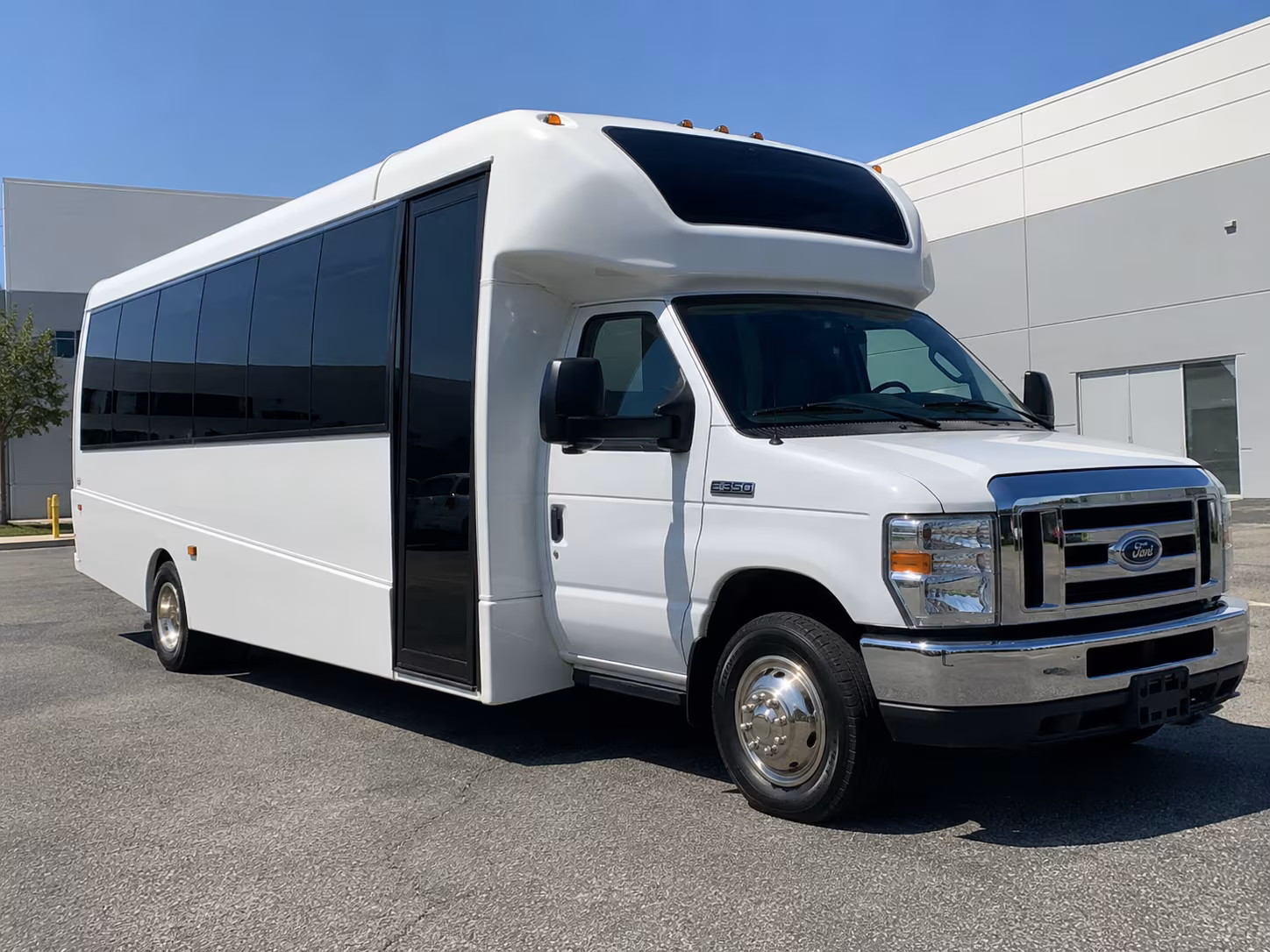 buses for alexandria school trips to the national museum of the marine corps and quantico