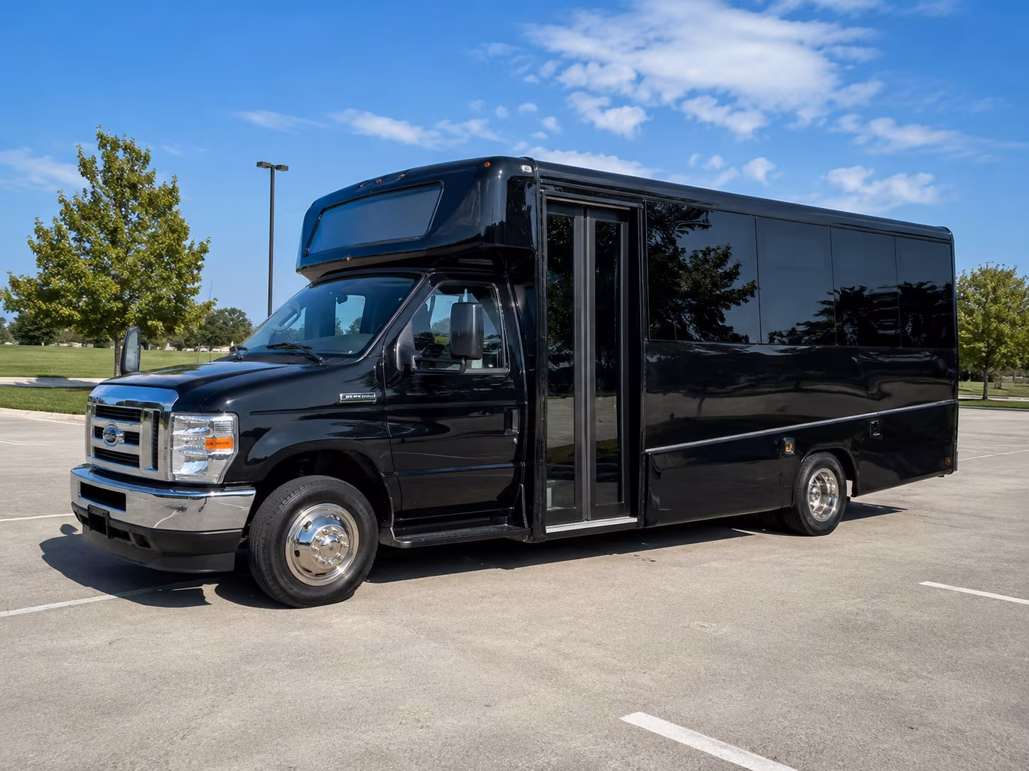 charter bus rentals for large alexandria prom groups crossing into dc