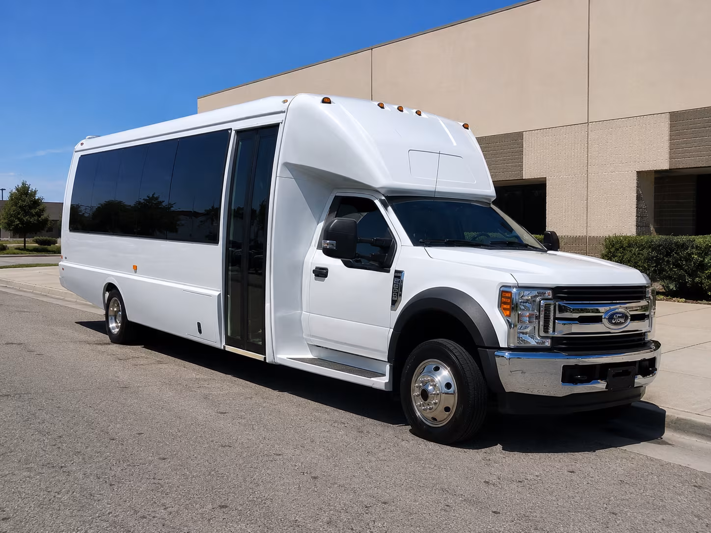 minibuses for alexandria field trips to george washington s mount vernon