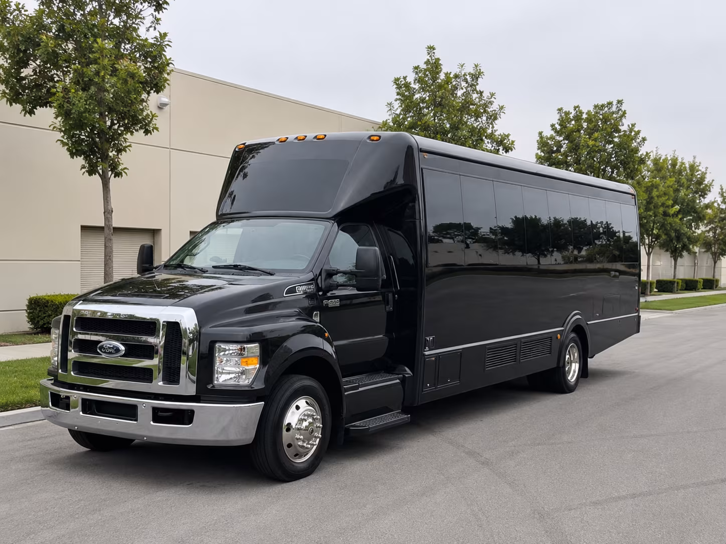 party buses and charter buses to washington nationals games at nationals park