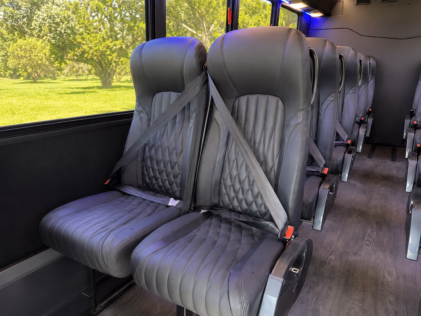 shuttle buses for alexandria wedding guests between hotels and venues